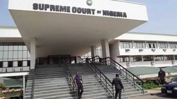 FG Withdraws Corruption Charges Against Supreme Court Chief Registrar, 2 Others